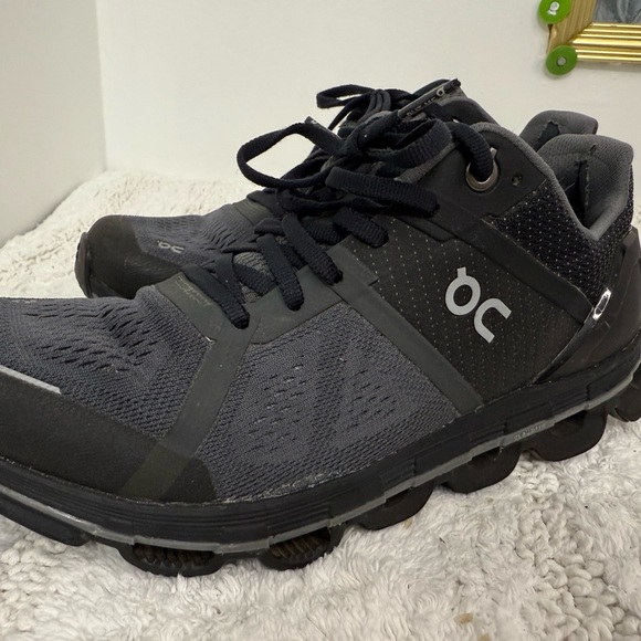 On Running Womens Cloudace Running Shoes Size 7 - Picture 2 of 15